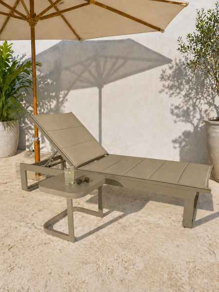 كرسي تشمس (Sun Lounge)